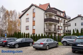 Tabelowa Deluxe Apartament with Garden - Image 1