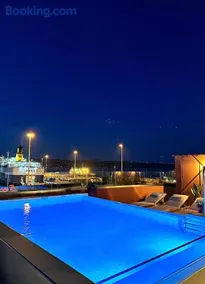 Nidus Villa - Image 1