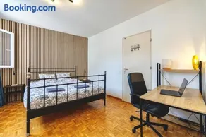 Large Terrace, 2-Bedroom Apartment in Geneva - Image 2