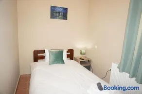 Papadakis Family Home - 2 BR Apartment - Image 3