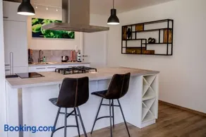 Vakantiewoning op steenworp afstand van strand en havens - Image 2