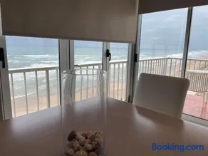 Apartamento con Vistas Panorámicas - Image 1
