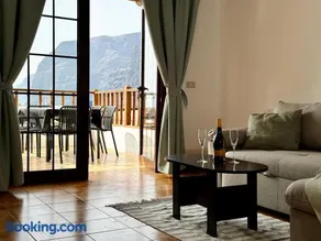Fabulous Ocean & Cliff View - Image 1