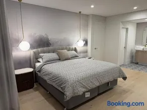 Four-Bedroom House Near Perth Airport - Image 3