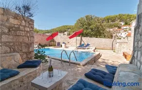 Holiday Home Pucisca Gospe Lurdske - Image 5