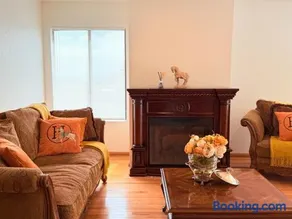 6BR5BA Hot Tub Steps to Beach Parking Pet Friendly - Image 4