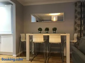 Flat One, 212 Eaglesham Road, East Kilbride, Glasgow - Image 5