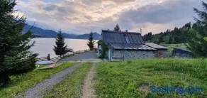 Traditional Casa Pescarului langa lac cu ponton - Image 2