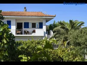 Pipina's Beach Apartment - Image 3