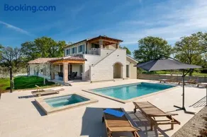 Villa Clara - Image 2