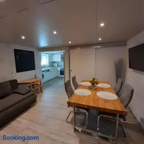 Ferienwohnung am Fussweg zur Therme - Image 1