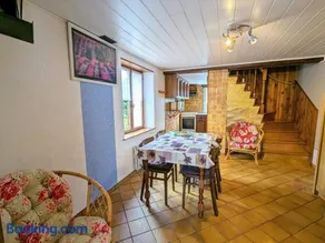 Gîte rustique à Laveline-du-Houx, proche forêt - Image 1