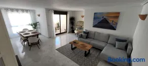 Luxury apartment in the heart of Moraira & 200mtrs from the sea - Image 4