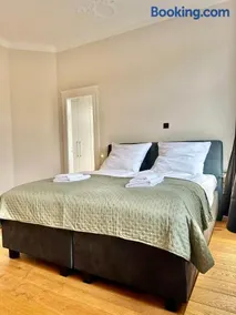 Traumhaftes Apartment mit gratis Parkplatz und Balkon G3 - Image 2
