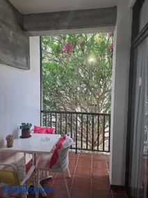 Pueblo costero - Image 1