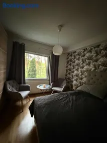 LIS Apartment - Image 1