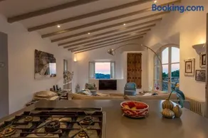 Mallorca Villa with Private Pool, Villa 1009 - Image 2