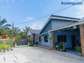 Teratak Solehah Telok Panglima Garang - Image 1