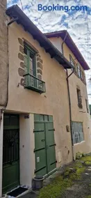 L'ancienne Forge - a stylish medieval holiday home - Image 2