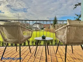 FLAIR Apartments Vorarlberg - Stilvolles Wohnen nahe Bodensee & Alpen - Küche, Balkon & Gratis Parkplatz - Image 2