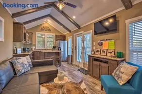 'Little Lucky Star' w/ Pond, Boat & Pasture View! - Image 2