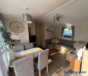 Willows Way Newquay Holiday Park - Image 2