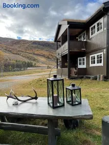 Leilighet med fin uteplass! - Image 2