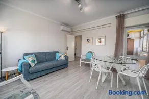 Beach Apartment On The Beach - Image 2