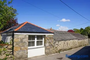 The Annex, Tregoddick Barn - Image 5