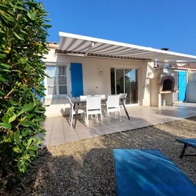 Villa Moris - Image 1