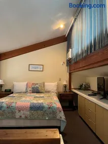 Quaint Condo 329 - Image 3