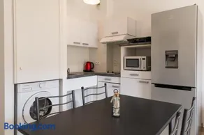 Chez Lena - Image 2