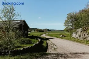 The Thistle Inn - Eko Farmstay - Image 5