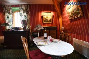 Le Val Clos, appartement dans une maison de maître 19e - Image 2