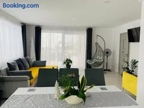Viktoria House - Image 4