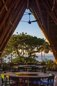 Puro Surf Hotel & Performance Academy - Image 3