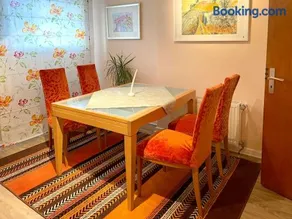 Ferienwohnung Köln-Poll - Image 2