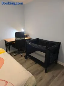 Private basement suite - Image 2
