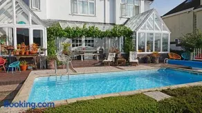 Lauriston House - Image 1