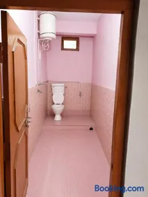 Old Mountain boys hostels - Image 2