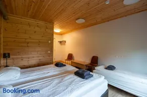 Glaðheimar Guesthouse - Image 2