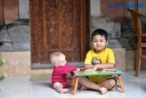 Shindu Home Stay - Image 3