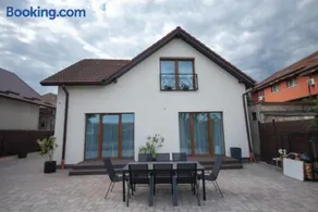 Garden Residence- oaza ta de relaxare nu doar inainte sau dupa zbor - Image 2