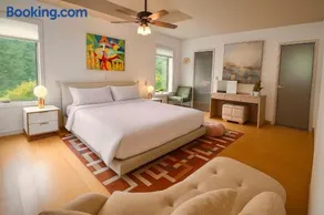 NatureGlow Residence Stylish Contemporary Home - Image 5
