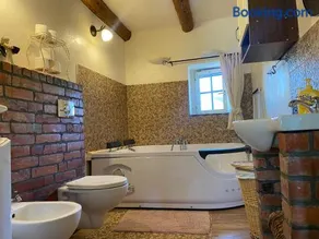 Domek nad jeziorem Bory Tucholskie las jeziora wakacje weekend Błądzim - Image 2