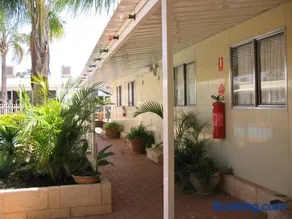 THE MEYERS HOUSE - ACCOMMODATION - Image 3