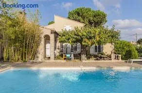 La Bastide de Nîmes - Image 1