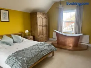 Common Farmhouse - Image 3
