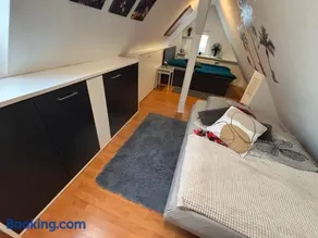 Moderne deluxe 3 Zi Eigentums Maisonette Wohnung IBM Bertrandt Mercedes - Image 2