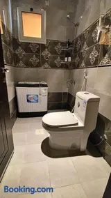 شقة غرفتين فاخرة في البيعة - Image 2